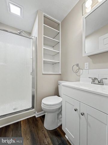 201 GROSS, Dover, PA 17315