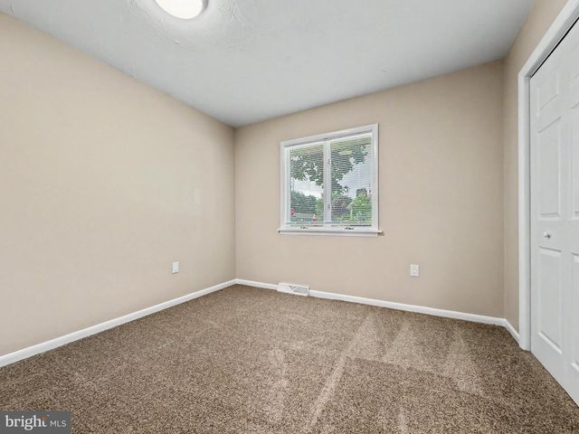 201 GROSS, Dover, PA 17315