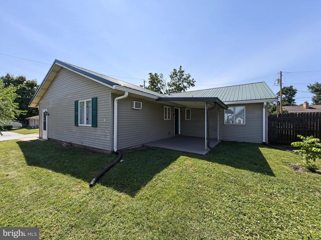 201 GROSS, Dover, PA 17315