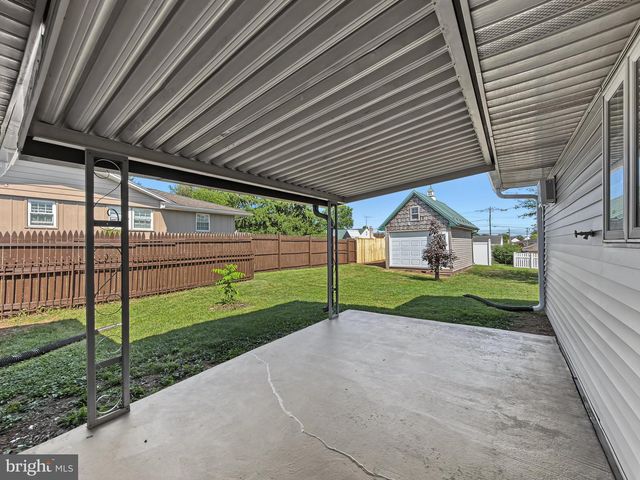 201 GROSS, Dover, PA 17315