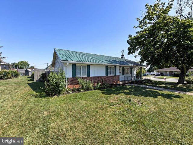 201 GROSS, Dover, PA 17315