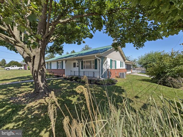 201 GROSS, Dover, PA 17315