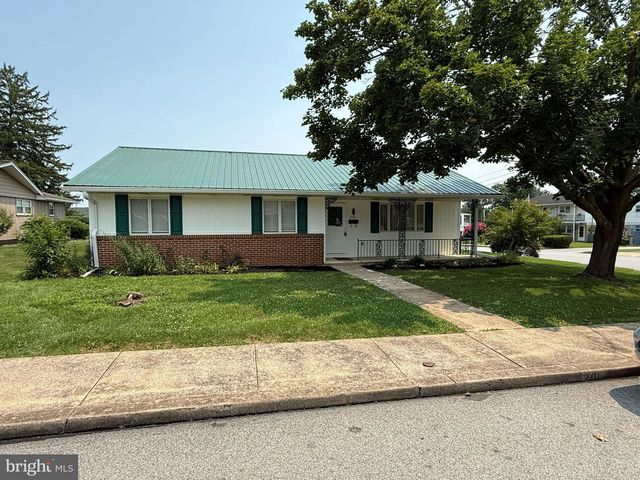 201 GROSS, Dover, PA 17315