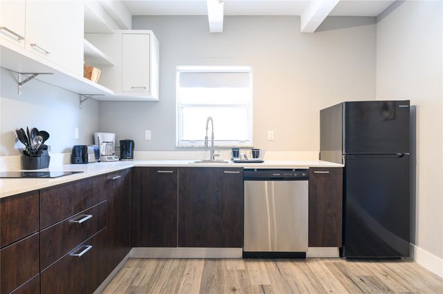 1020 N Victoria Park Rd 24, Fort Lauderdale, FL 33304