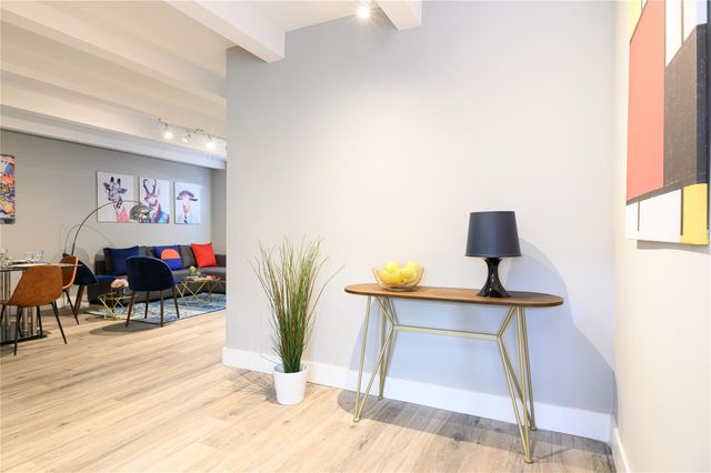 1020 N Victoria Park Rd 24, Fort Lauderdale, FL 33304