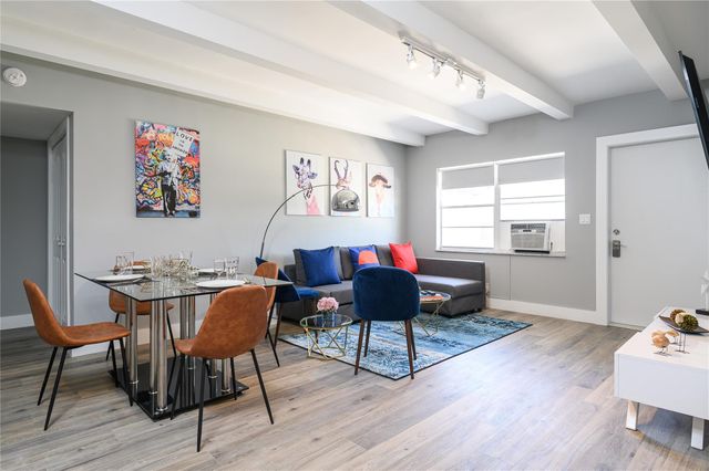 1020 N Victoria Park Rd 24, Fort Lauderdale, FL 33304