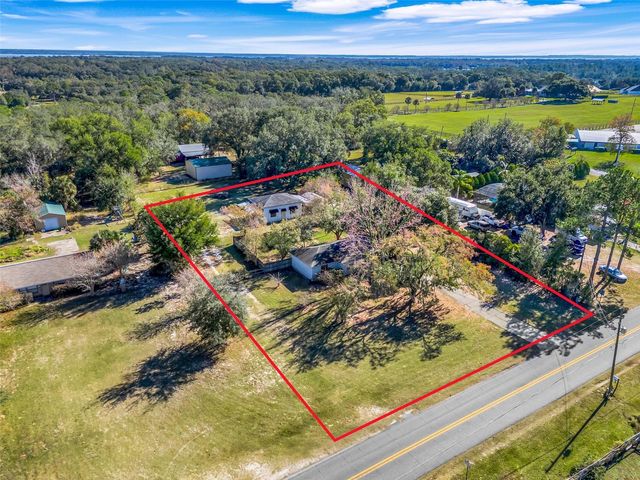 37032 GRAYS AIRPORT ROAD, Lady Lake, FL 32159