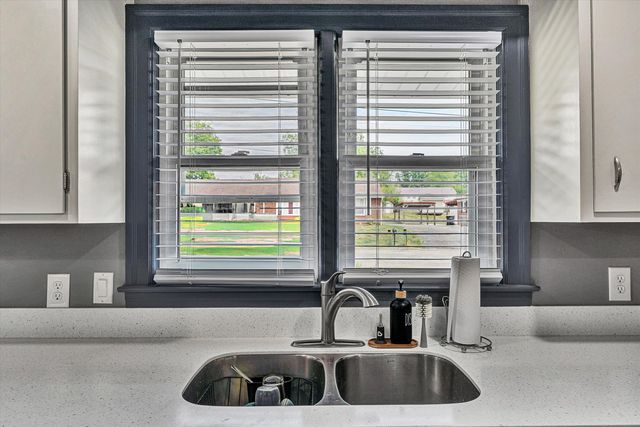 90 Ann Sink ST, Rocky Mount, VA 24151