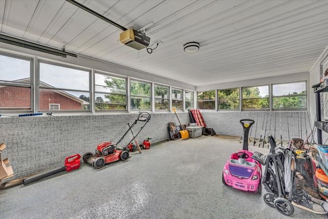 90 Ann Sink ST, Rocky Mount, VA 24151