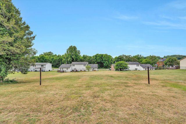 90 Ann Sink ST, Rocky Mount, VA 24151