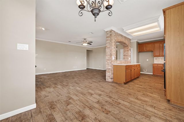 7507 Mighty Falls Court, Houston, TX 77095