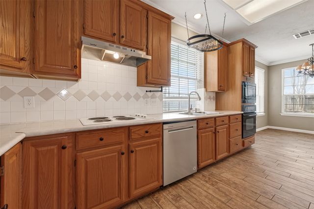 7507 Mighty Falls Court, Houston, TX 77095