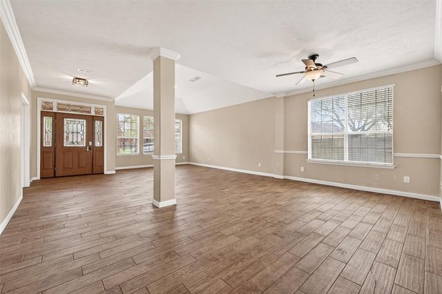 7507 Mighty Falls Court, Houston, TX 77095