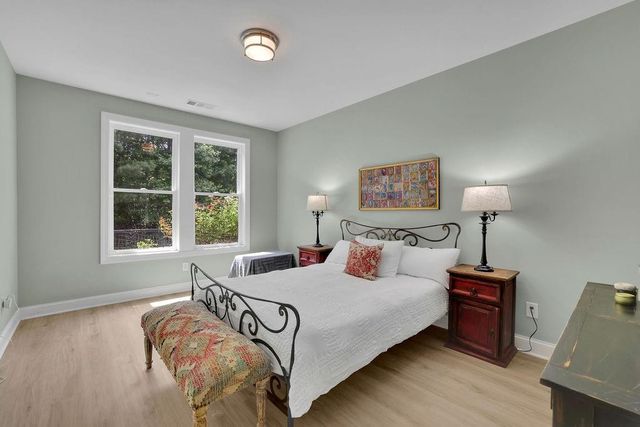 833 Lakemont Drive, Canton, GA 30114
