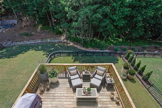833 Lakemont Drive, Canton, GA 30114