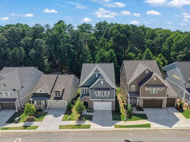 833 Lakemont Drive, Canton, GA 30114