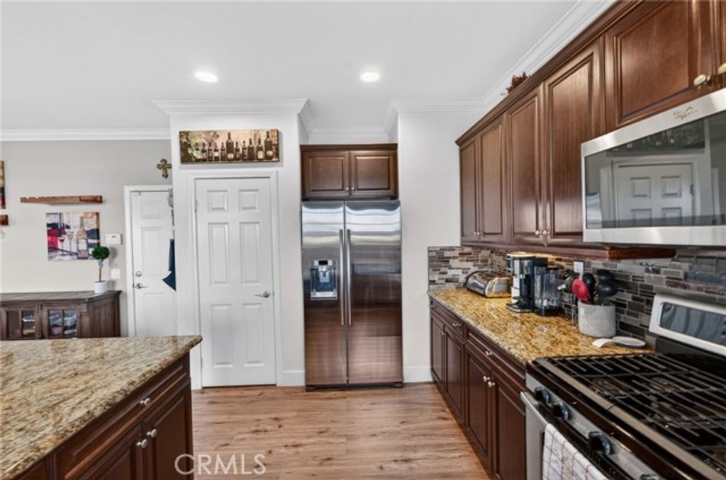 16235 Navigator, Chino, CA 91708