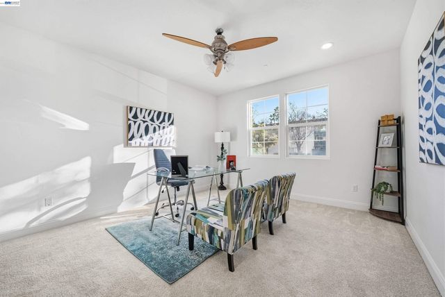 39861 Pelton Ter, Newark, CA 94560