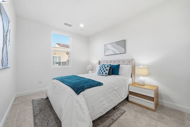 39861 Pelton Ter, Newark, CA 94560