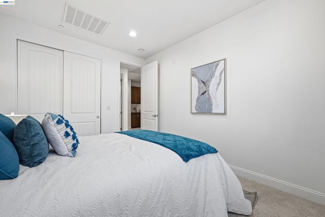 39861 Pelton Ter, Newark, CA 94560