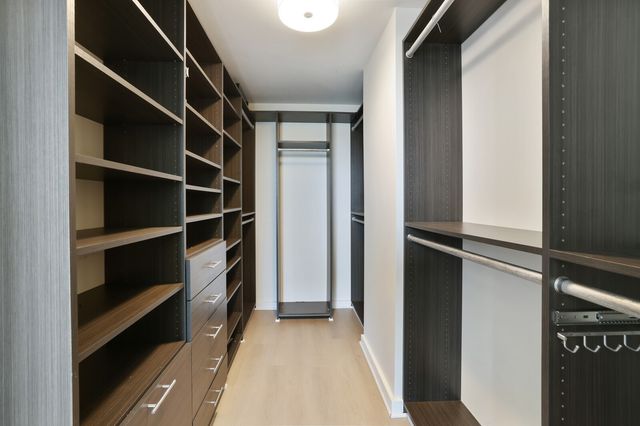 1212 Laurel St Apt 1905, Nashville, TN 37203