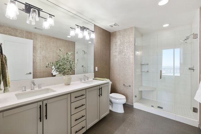 1212 Laurel St Apt 1905, Nashville, TN 37203