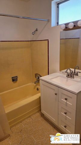 2290 S Palm Canyon Drive 114, Palm Springs, CA 92264