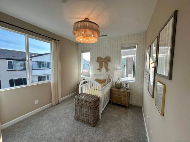 2186 Tributary Rd, Chula Vista, CA 91913