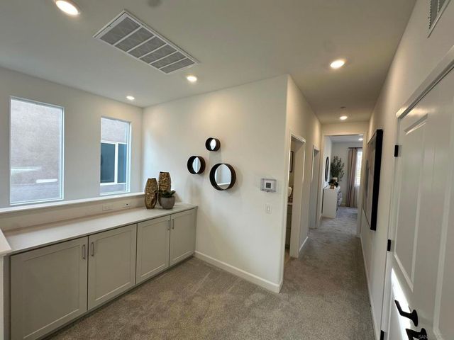 2186 Tributary Rd, Chula Vista, CA 91913