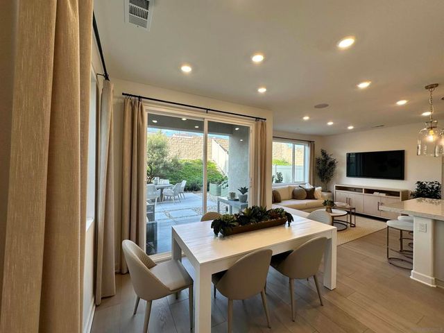 2186 Tributary Rd, Chula Vista, CA 91913