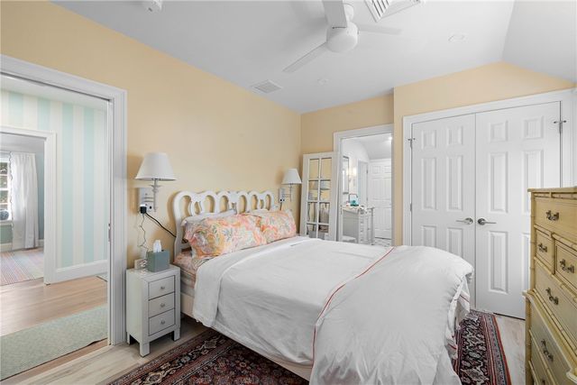342 Boulevard Boulevard, Middletown, RI 02842