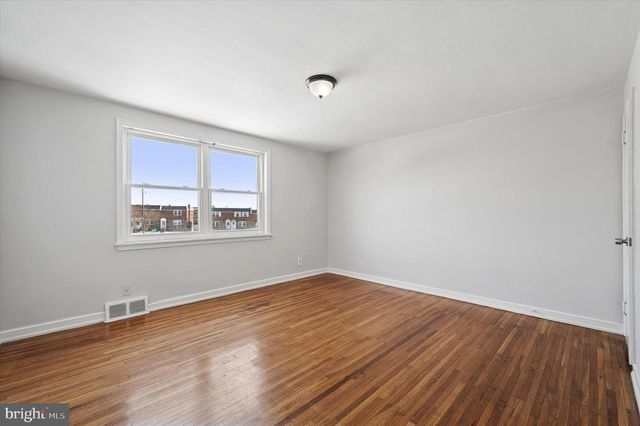 6320 EVERETT AVE, Philadelphia, PA 19149