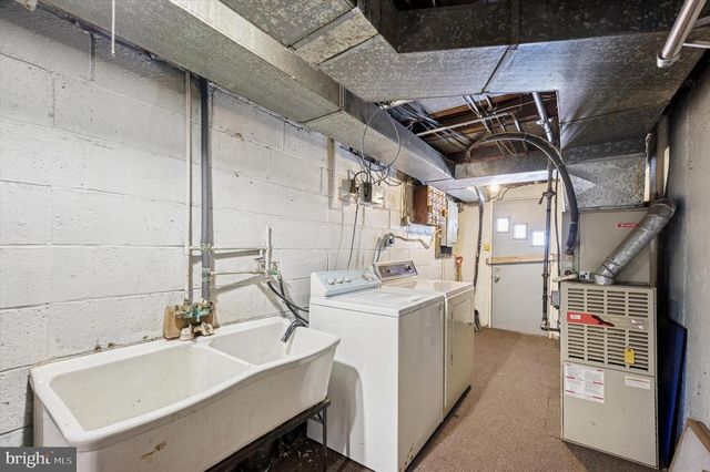 6320 EVERETT AVE, Philadelphia, PA 19149