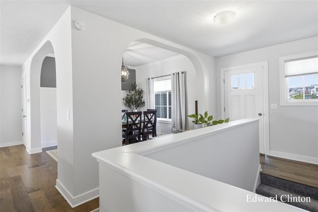 8620 Burlingame Avenue, Byron Center, MI 49315