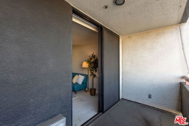 222 S Central Avenue 315, Los Angeles, CA 90012