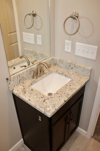 105 Bellagio Villas Dr, Spring Hill, TN 37174