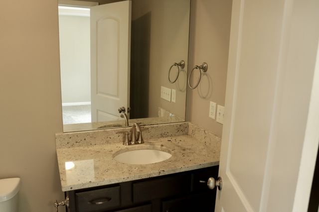 105 Bellagio Villas Dr, Spring Hill, TN 37174