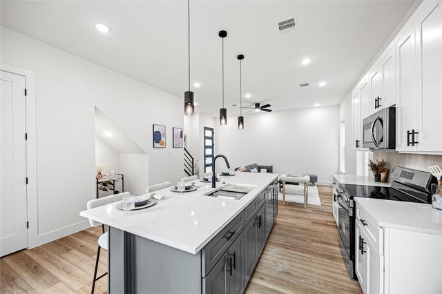 2477 Carmel Street, Houston, TX 77091