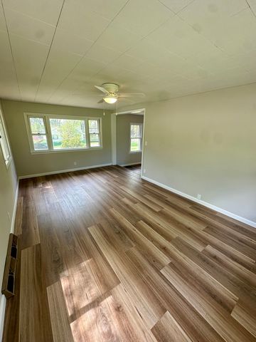 35397 N 1st Avenue, Ingleside, IL 60041