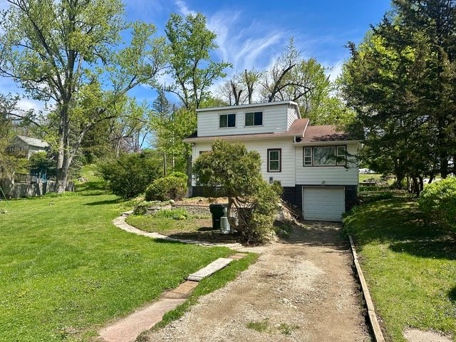 35397 N 1st Avenue, Ingleside, IL 60041