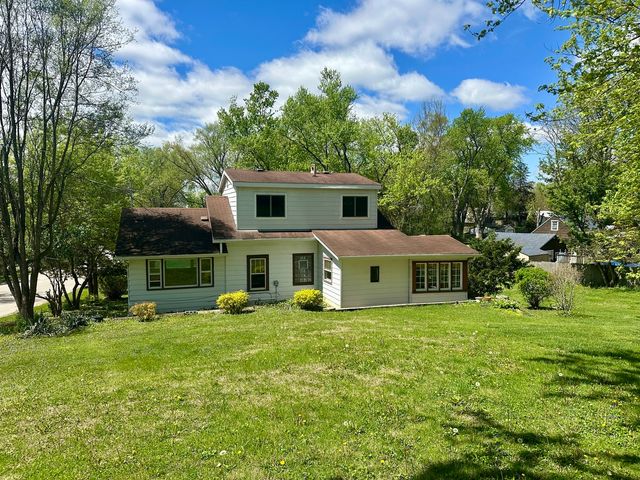 35397 N 1st Avenue, Ingleside, IL 60041