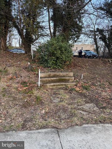 2513 GARRISON BLVD, Baltimore, MD 21216
