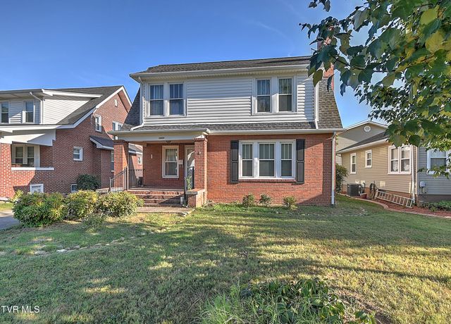 1009 West Sullivan Street, Kingsport, TN 37660