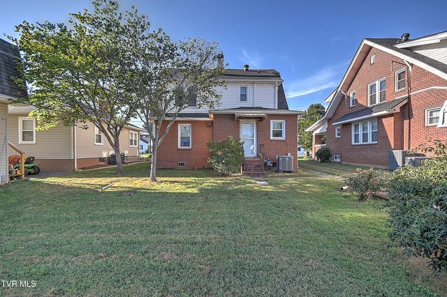1009 West Sullivan Street, Kingsport, TN 37660
