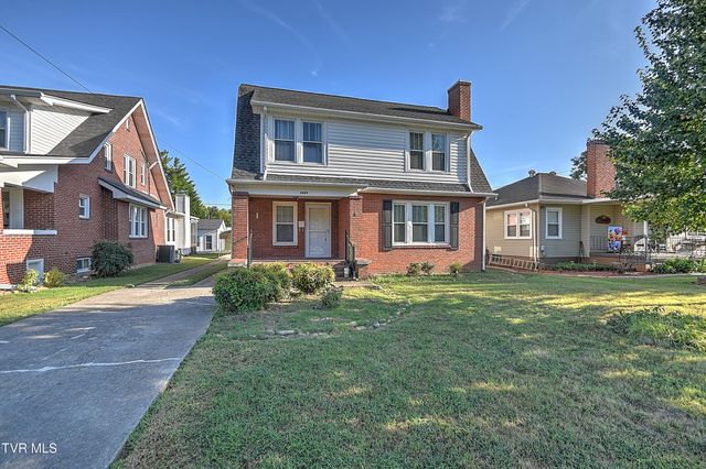 1009 West Sullivan Street, Kingsport, TN 37660