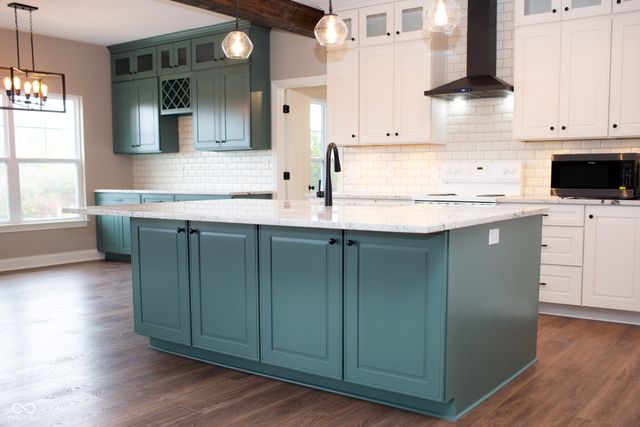 13562 Creekridge Lane, Fishers, IN 46055