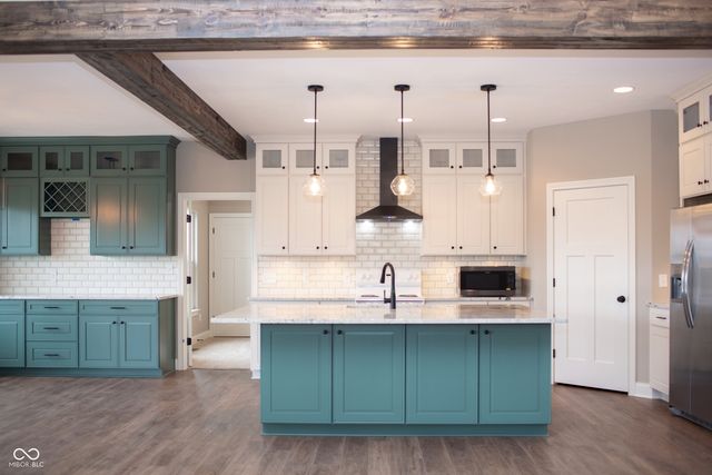 13562 Creekridge Lane, Fishers, IN 46055