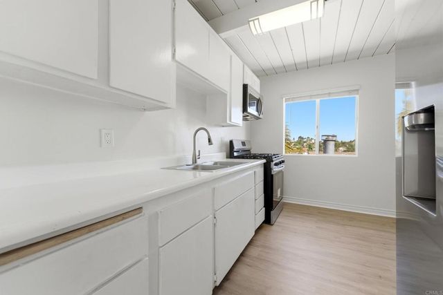 4206 Division Street, San Diego, CA 92136