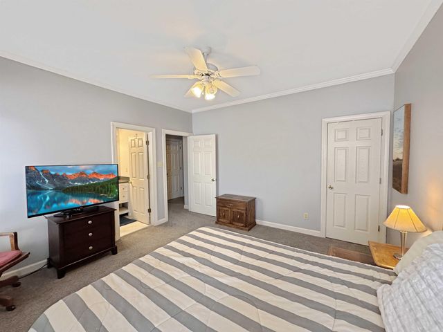 557 RIENZI DR, Memphis, TN 38103
