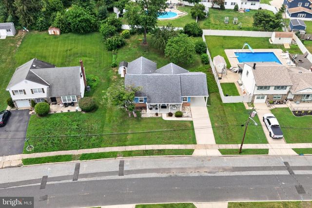 2133 WALNUT PL, Cinnaminson, NJ 08077